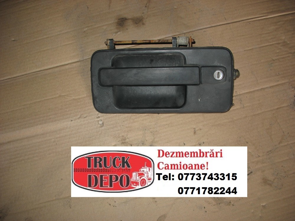 dezmembrari camion Maner exterior Actros